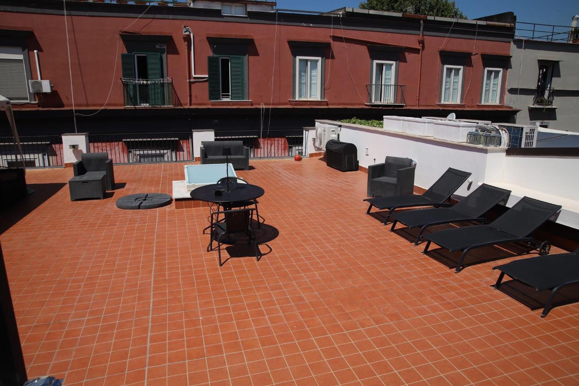 Lucullo'S Rooftop Napoli Eksteriør bilde